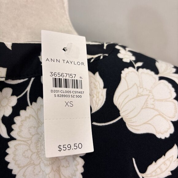 Ann Taylor Mix Media Pleat Front Top Blouse V Neck Size XS - Picture 6 of 10